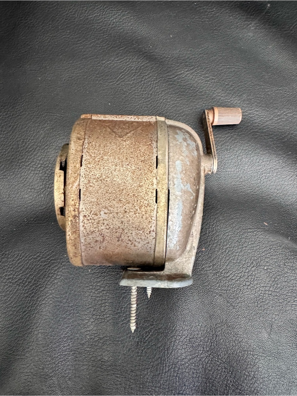 Boston KS Vintage Manual Hand Crank 8-Hole Pencil Sharpener Wall or Table Mount